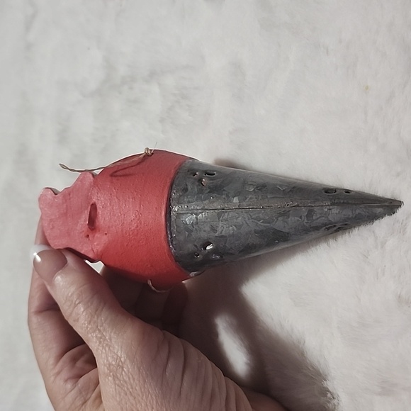 VINTAGE HANDMADE CHRISTMAS ORNAMENTS 🎄 - Picture 3 of 7